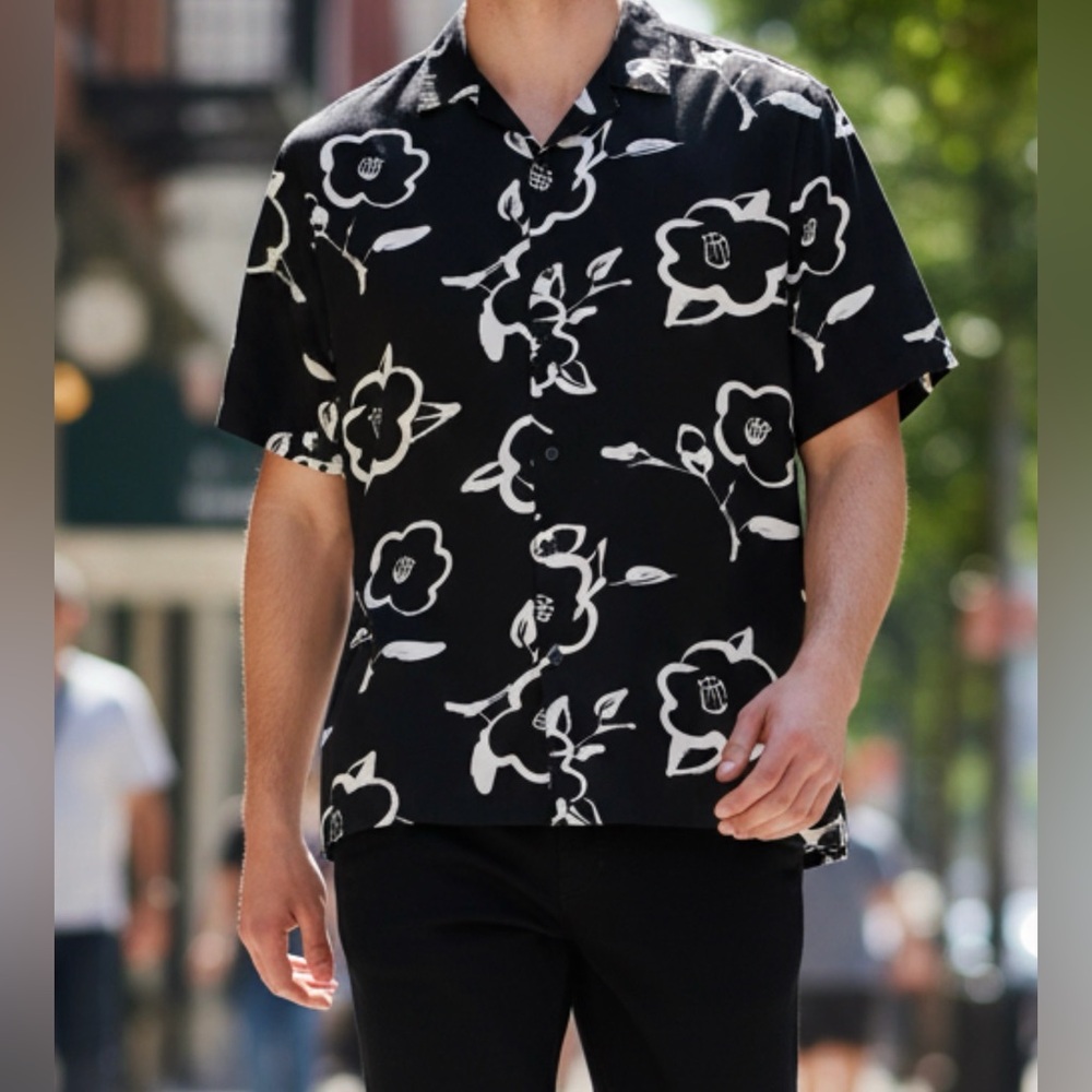 Birch Black Men’s Button Short Sleeve Lightweight Shirt, Floral Pattern